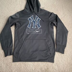 NWOT Nike Dark Gray New York Yankees Hoodie